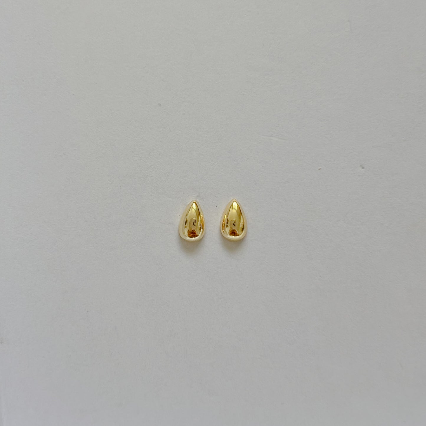Mercury Studs