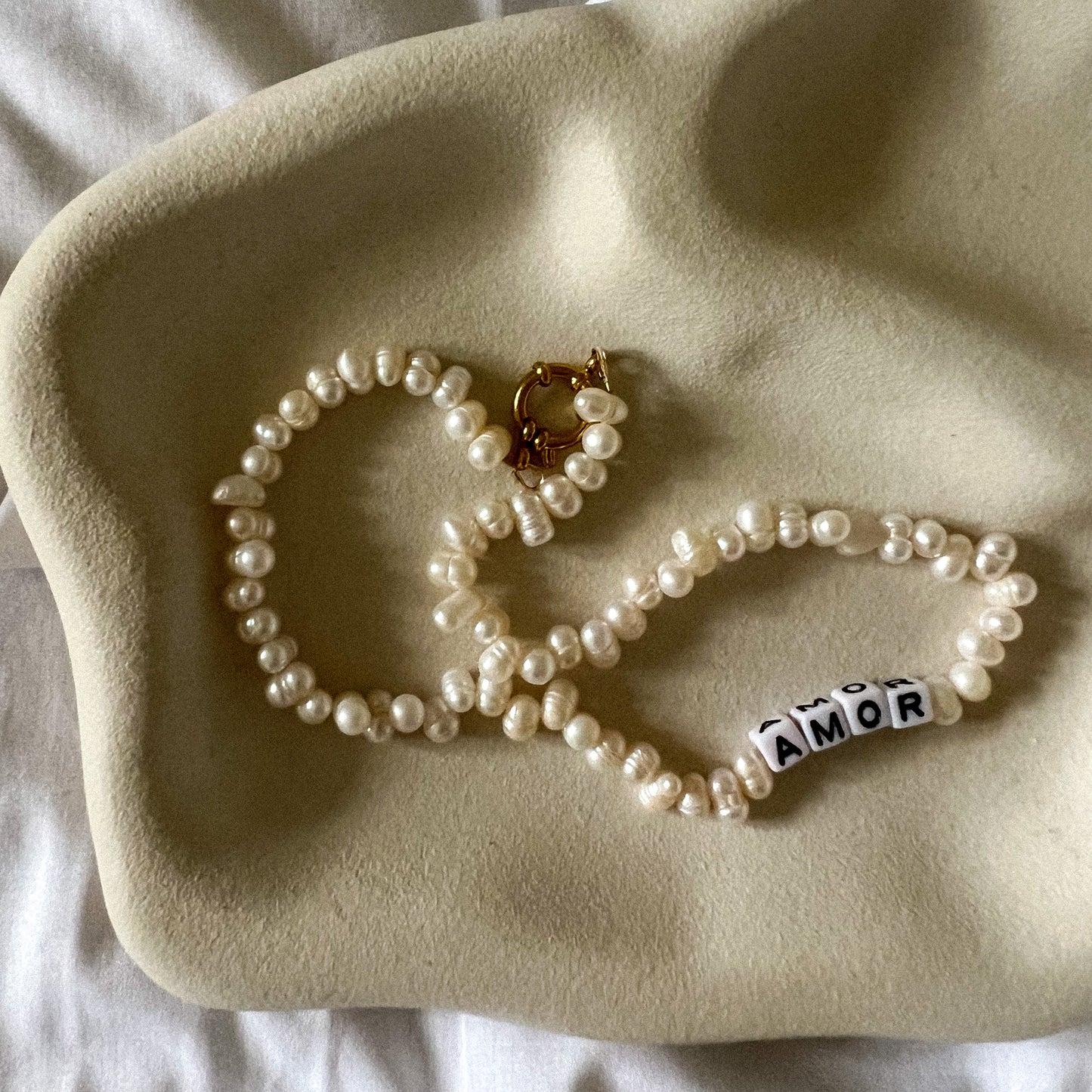 Dafni Pearl Necklace