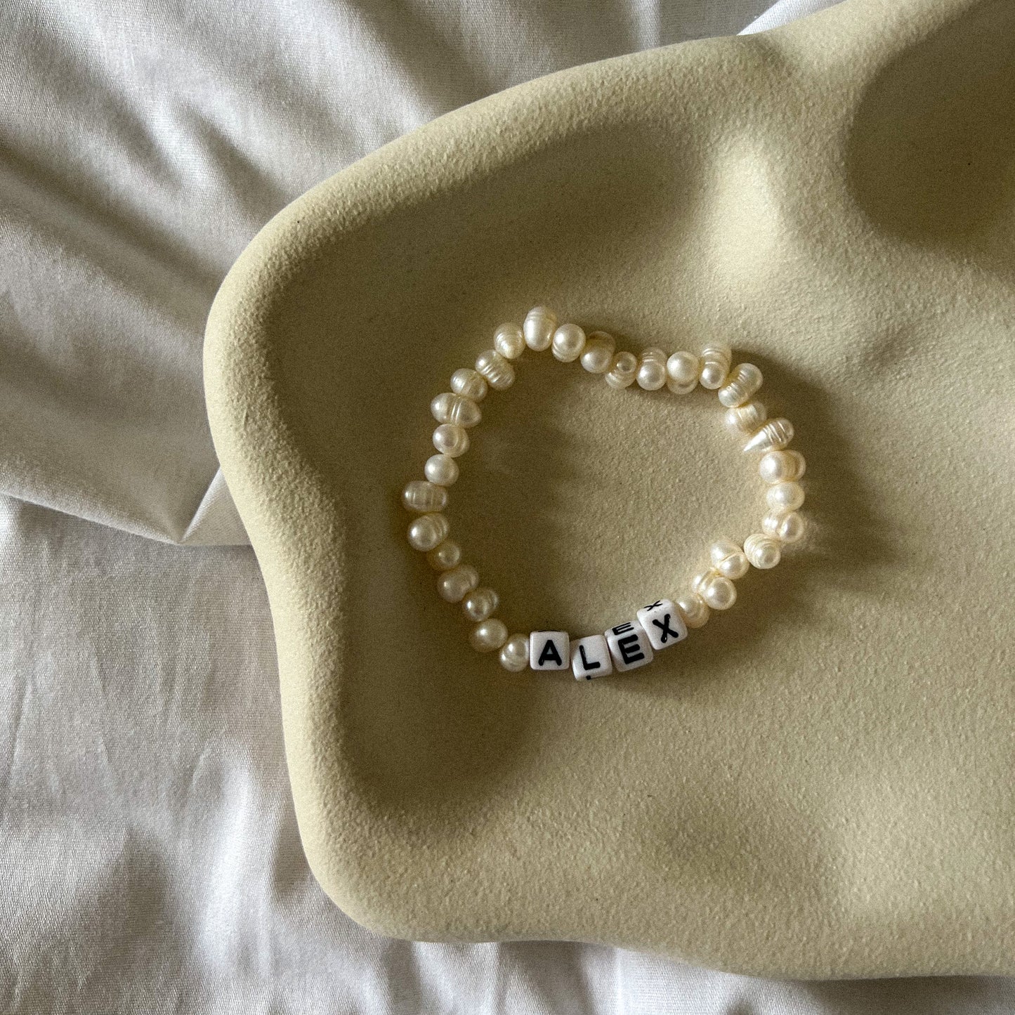 Dafni Pearl Bracelet